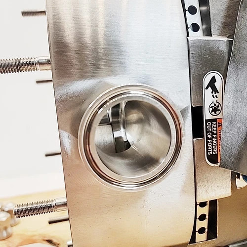 Waukesha Cherry-Burrell Universal 3 Series 030 U3 Rotary Positive Displacement Pump with Tri-Clamp Connections — product image 6 of 11