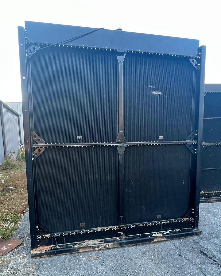 Caterpillar F60 Industrial Radiator Assembly with Fan, P/N 481-8290