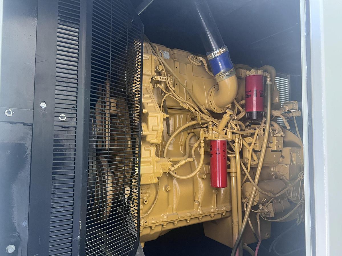 Caterpillar C32 1000 kW Diesel Generator Set — product image 7 of 7