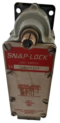 NAMCO EA710-80100 SNAP-LOCK Heavy Duty Limit Switch DPDT 1/2" NPT Side Rotary — product image 6 of 7