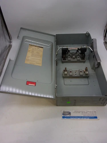 ITE Vacu-Break Heavy Duty Enclosed Safety Switch SN323, 100A 240V Fusible — product image 5 of 9