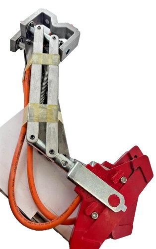 Insul-8 Corp T-000H Insulated Collector 200 AMP Tandem 100A Square Bar Mount — product image 2 of 6