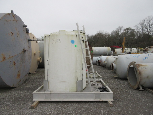 1000 Gallon Vertical Polyethylene Storage Tank TA245 — product image 6 of 7