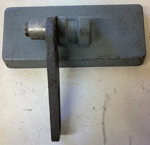 Delta 412-01-005-5001 Water Pump Base — primary product image