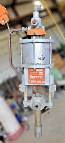 Speeflo Commander Air Powered Airless Sprayer Model 761-200