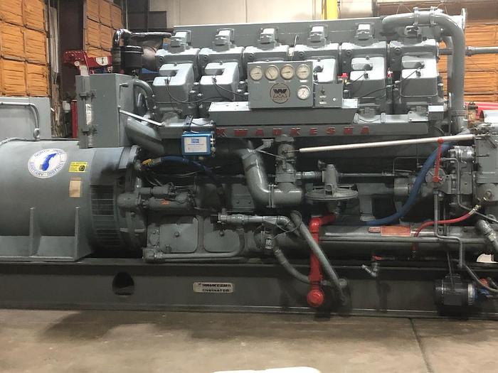 Waukesha 7042GU 800kW Natural Gas Generator Set