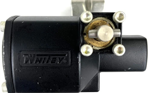 Whitey Model 131 DA Double Acting Pneumatic Actuator — product image 6 of 9
