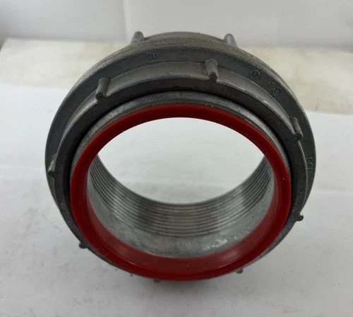 Eaton Crouse-Hinds Myers Hub 3-1/2 Inch Grounding Conduit Fitting STGK9 — product image 3 of 5