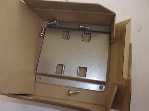 Honeywell ZU 0274-HW Metal Stand for APT2000 — product image 3 of 3