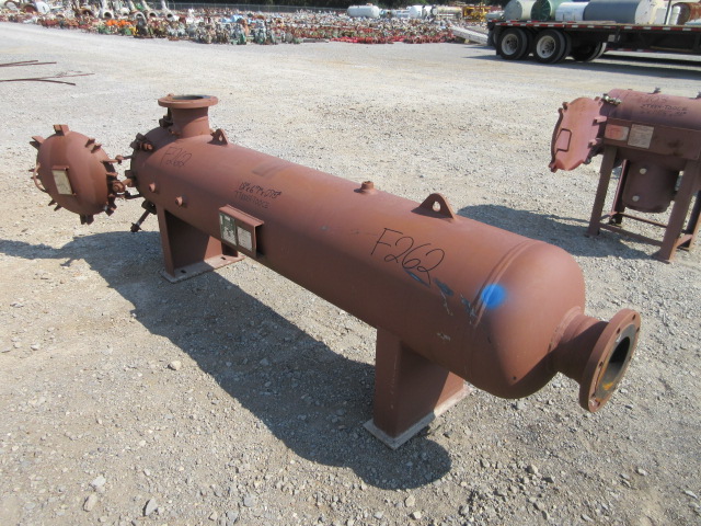 PECO Facet Horizontal Coalescer Filter Housing 18" x 6'7" Model 55HX-3-660-18-275-6F — product image 11 of 12