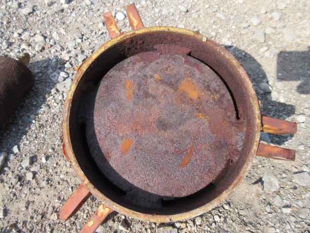 Crall Products Vertical Filter Separator Model 0-8-4-336, 8-5/8" x 42" — product image 3 of 9