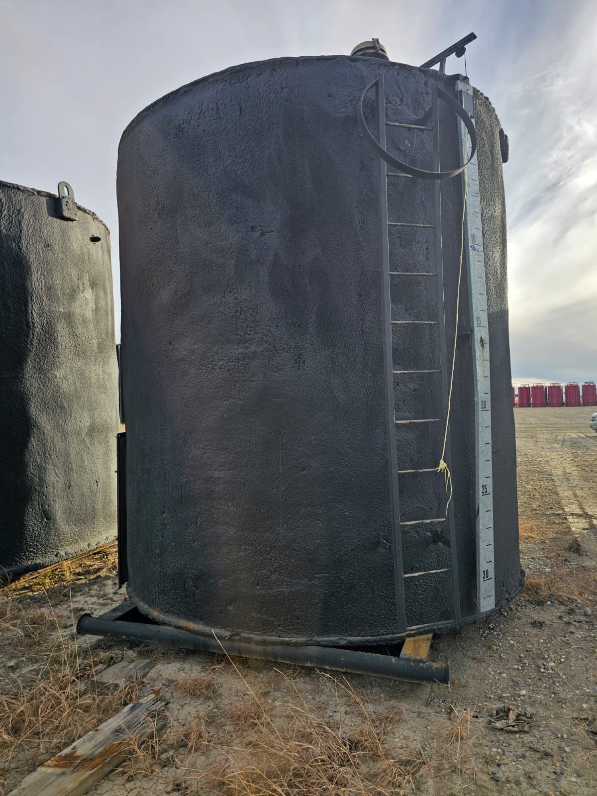 Refurbished 200 BBL Storage Tank