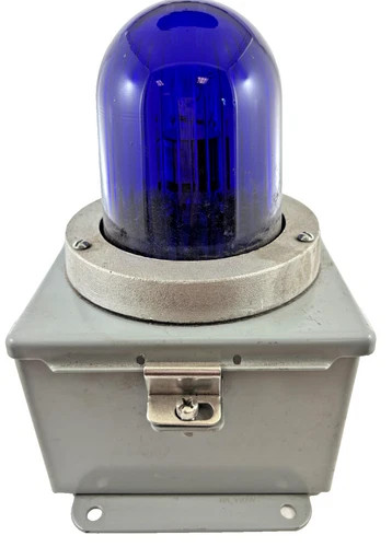 Maxi-Signal Mill Specialties Power-Strobe Model 3000 Blue Light 250VDC — product image 4 of 5