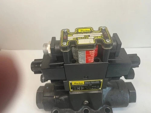Parker D61VW1C4NYCF56-75 Directional Hydraulic Control Solenoid Valve — product image 4 of 7