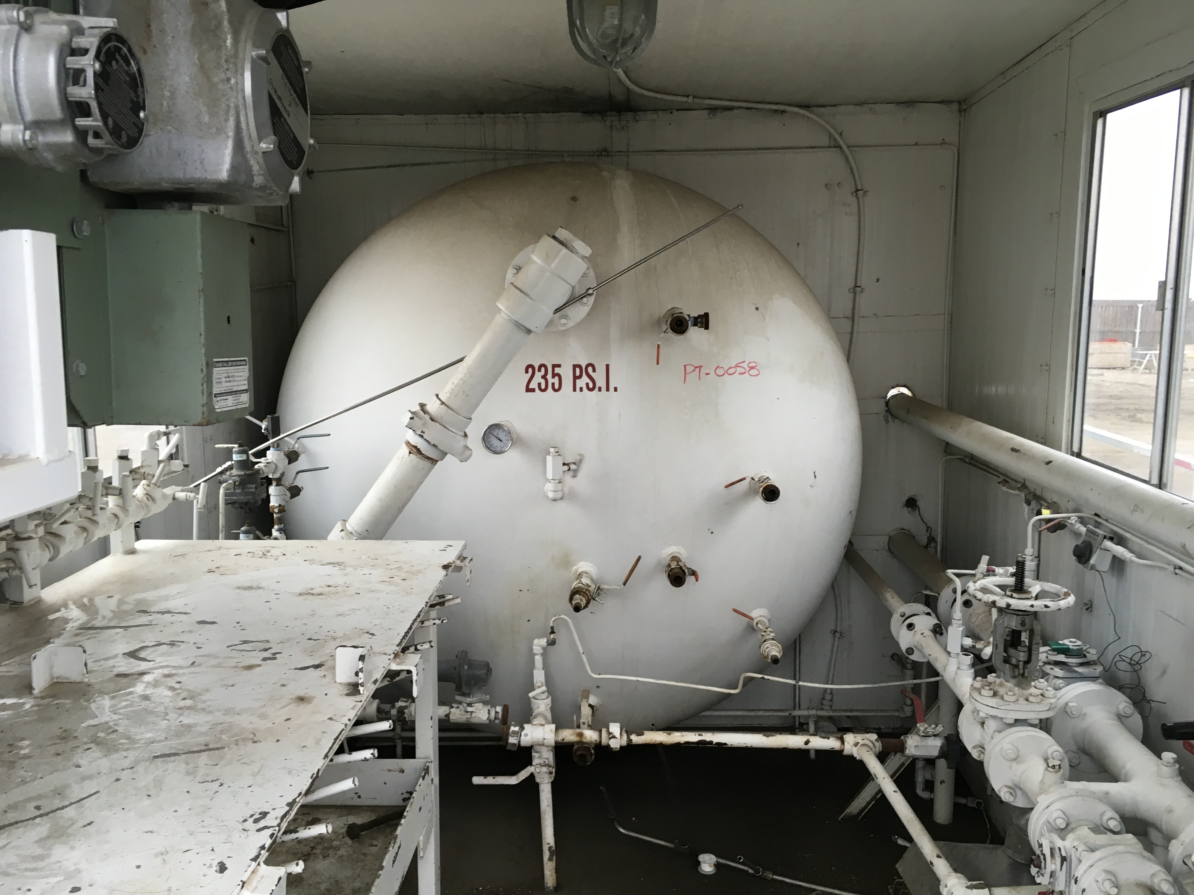 International Vessel Fabrication 6' x 20' Horizontal Separator Production Testing Unit — product image 9 of 13