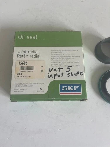 SKF 15696 Oil Seal and Sleeve Kit 1.563 x 2.623 x 0.75 Inch — product image 4 of 4