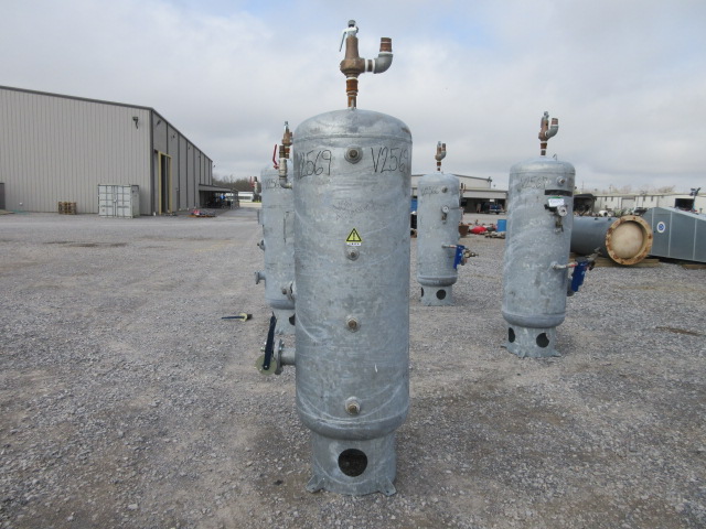 Manchester Tank Vertical Air Receiver Tank, 120 Gallon, 200 PSI — product image 2 of 7