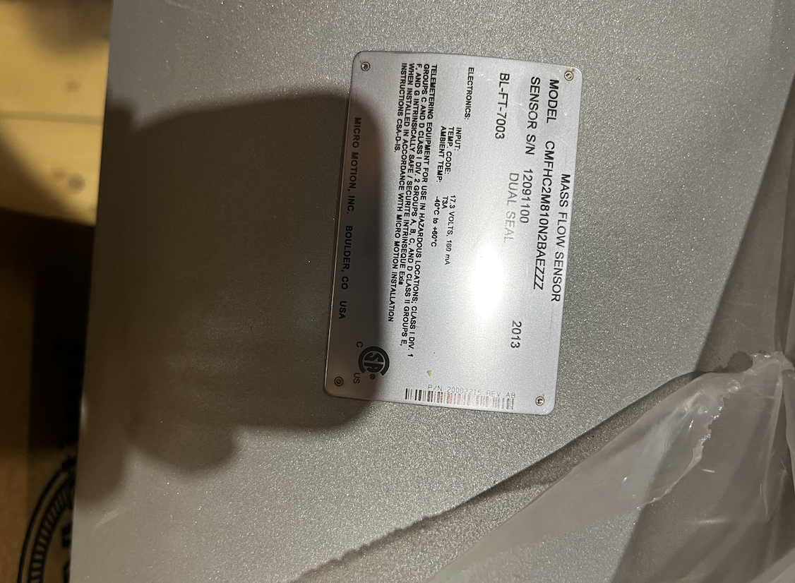 Emerson Micro Motion ELITE CMFHC2M810N2BAEZZZ Coriolis Mass Flow Meter with 2700 Transmitter — product image 5 of 5