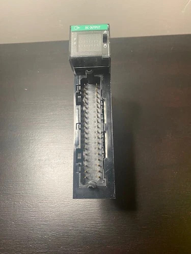 Allen-Bradley 1756-OB16I ControlLogix 16-Point Isolated DC Output Module — primary product image