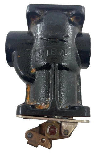 McDonnell & Miller SA101-102 Valve and Strainer Assembly — product image 4 of 6