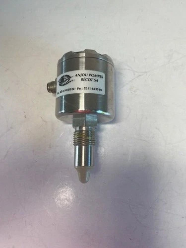 Baumer LFFS011 Level Switch — product image 3 of 4