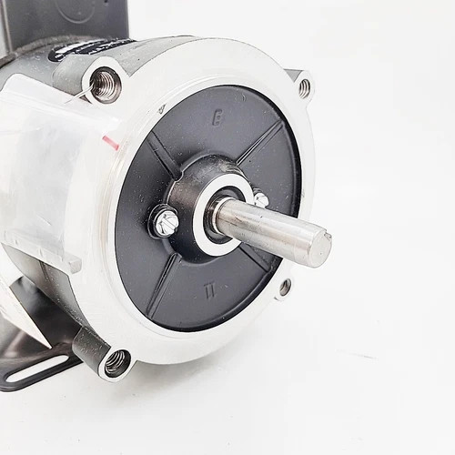 Marathon microMAX Y360 Inverter Duty AC Induction Motor — product image 2 of 6