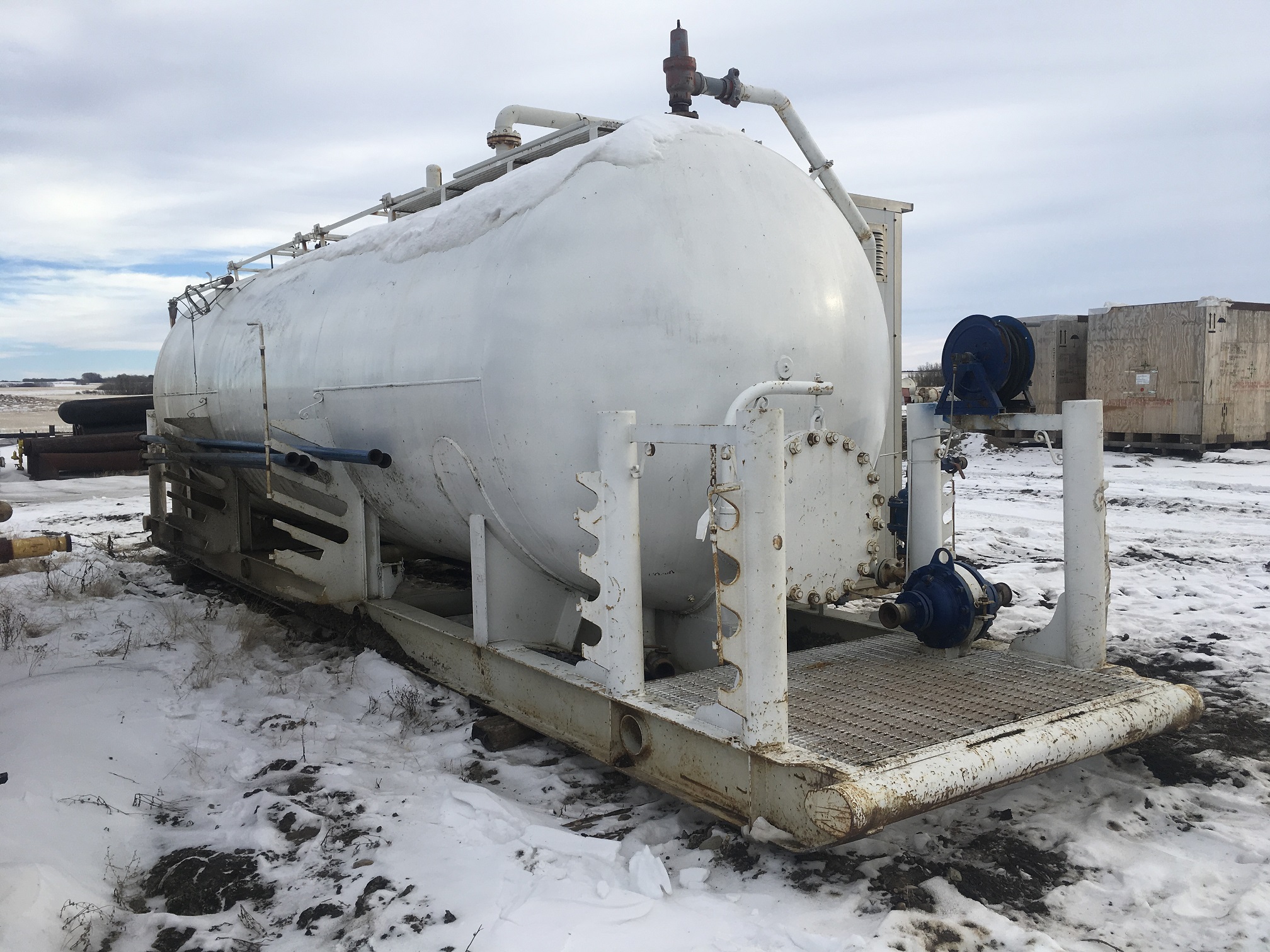 Chart Industries 15-MAX 8' x 24' Vapor Tight Cryogenic Storage Tank — product image 2 of 3