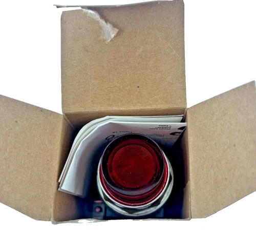 Furnas Oil Tight Pilot Light 52PA4J2 Transformer Type 480V AC Red — product image 2 of 9