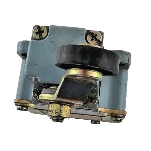 Telemecanique XCKL115 Limit Switch with Roller Lever — product image 6 of 7