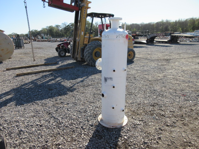 Atlantic Fabrication & Design SEPV-1604-720-3 Vertical Gas Scrubber, 16" x 4' — product image 4 of 8