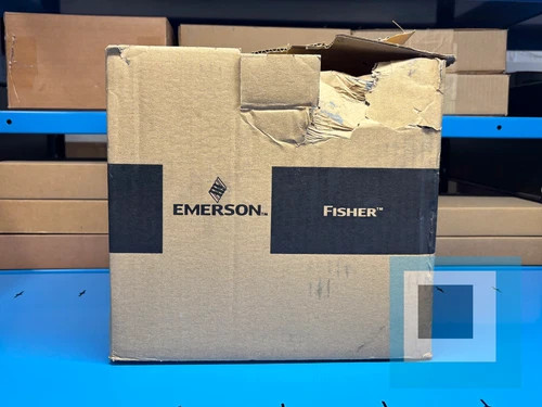 Emerson Fisher FIELDVUE DVC6205 Digital Valve Controller with 67CFR Pressure Regulator — primary product image