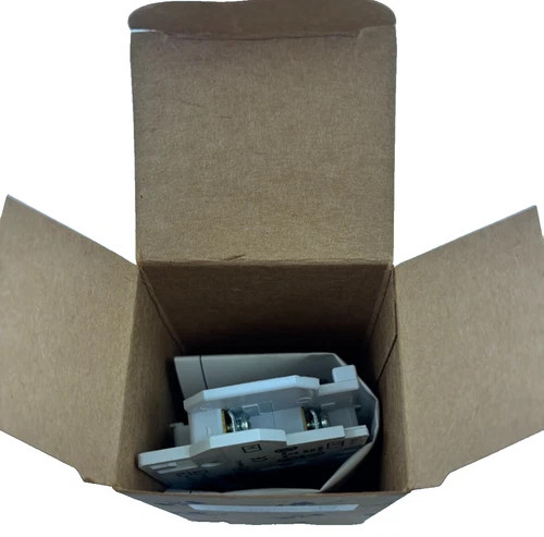 Eaton Freedom Series Side-Mounted Auxiliary Contact C320KGS3 Ser A2, 1NO-1NC — product image 2 of 6