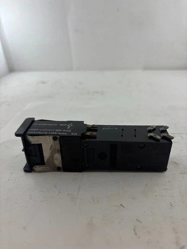 GE CR103DC431D Lamp Circuit Contact Block — product image 4 of 6
