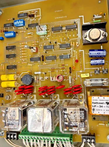 Stock Equipment Co. Secoal Monitor PC Board Z10669 A20963-0 with Enclosure — product image 4 of 5