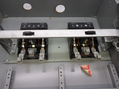 General Electric TH6662 6-Pole Non-Fusible Heavy Duty Safety Switch, 60A, 600V — product image 3 of 9