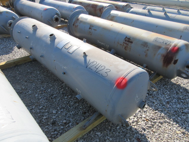 RCH Industries Vertical 3-Phase Separator 24" x 7'6" — product image 2 of 8