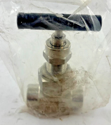 Swagelok SS-6NBF6-G Bonnet Needle Valve — product image 2 of 4