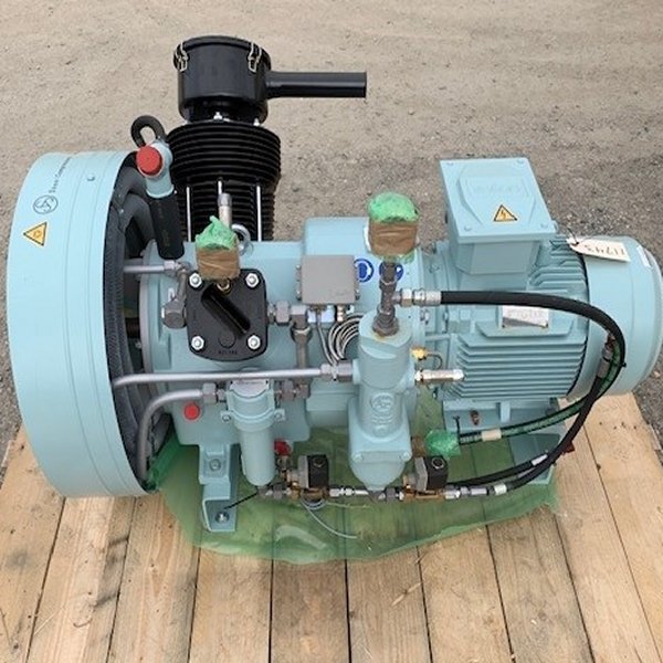 Sauer 4P45L 15 HP Two-Stage Medium Pressure Air Compressor