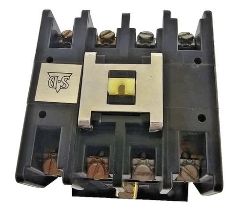 Struthers-Dunn Type 301 Control Relay 301-4-2S2 — product image 7 of 10