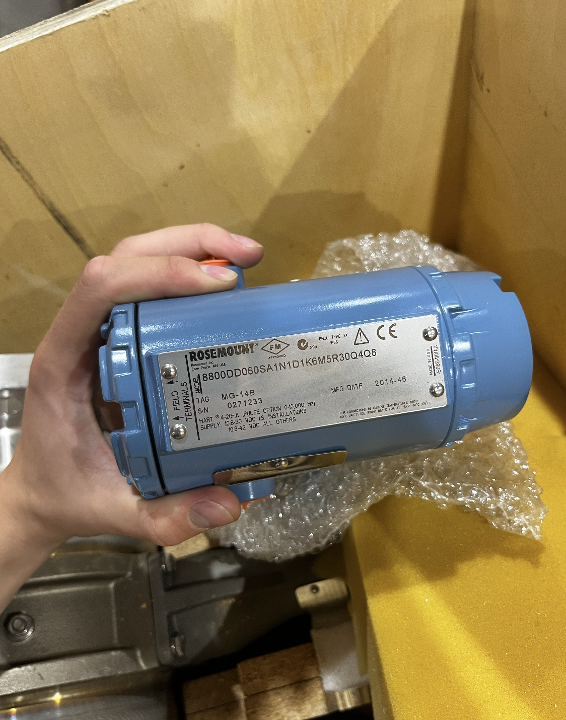 Rosemount 8800DD060SA1N1D1K6M5R30Q4Q8 Dual Vortex Flowmeter, 6 Inch — product image 3 of 4