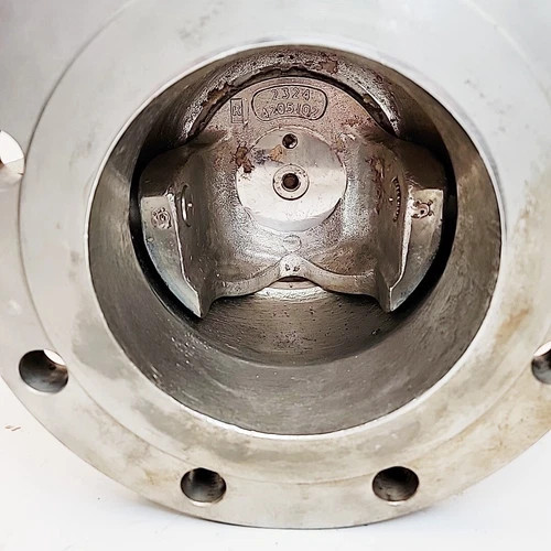 Neles Jamesbury 6 Inch Ball Valve R21CA06CCJD with B1CU 11/40 Pneumatic Actuator — product image 4 of 10