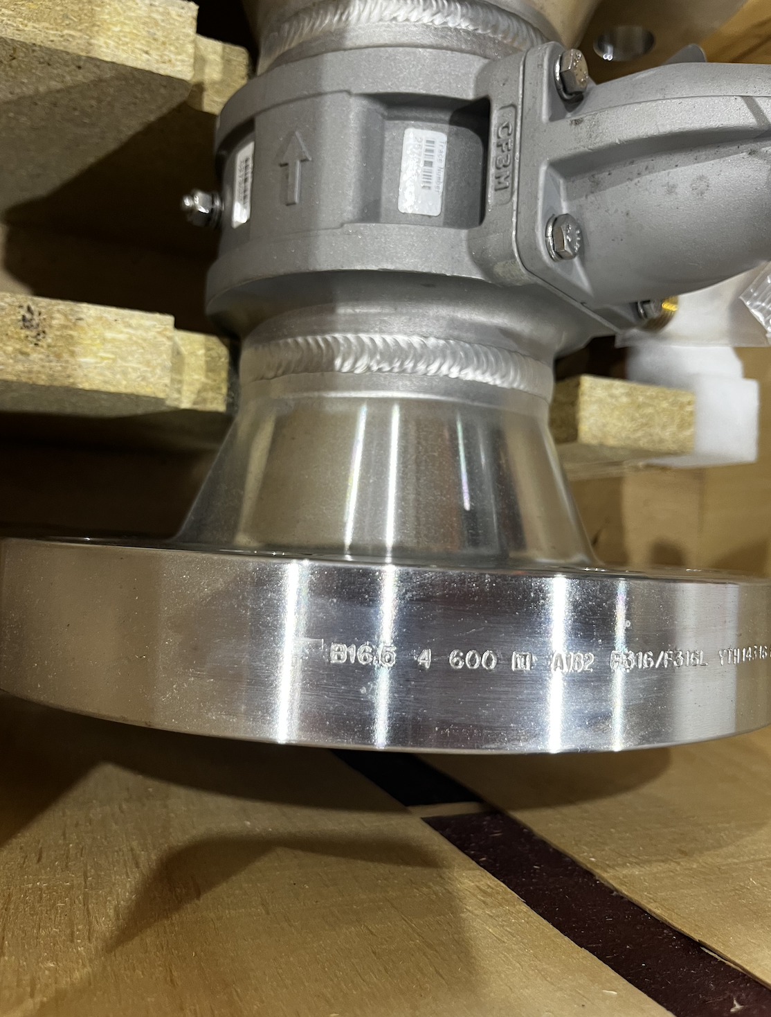 Rosemount 8800D Vortex Flowmeter 4-Inch ANSI 600 Flanged — product image 4 of 4
