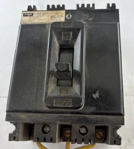 Federal Pacific NEF31015 3-Pole Molded Case Circuit Breaker — product image 2 of 5