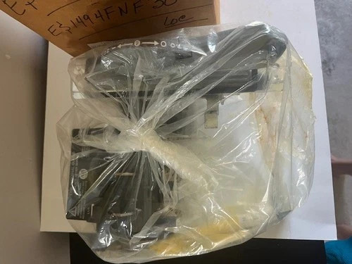 Allen-Bradley 1494F-NF30 Fusible Disconnect Switch 30A Right Hand Flange — product image 3 of 6