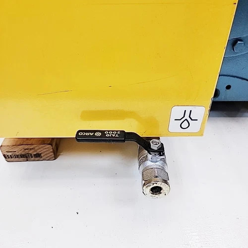 SEW-Eurodrive MC2PLHT05 Compact Gear Reducer 12.52:1 Ratio — product image 7 of 9