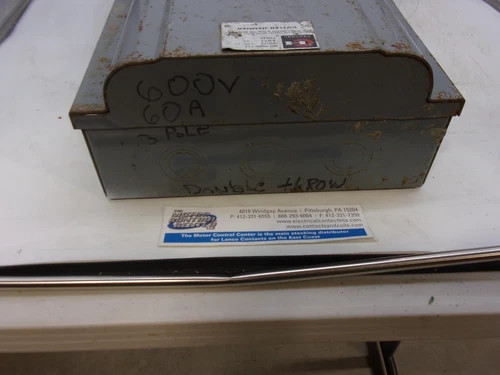 Cutler-Hammer 4162H312 Fusible Double Throw Safety Switch, 60A, 600V, 3P, NEMA 1 — product image 7 of 8