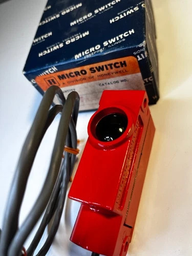 Honeywell Micro Switch FE-MLS-7A-1012 Modulated Limit Light Switch — product image 3 of 4