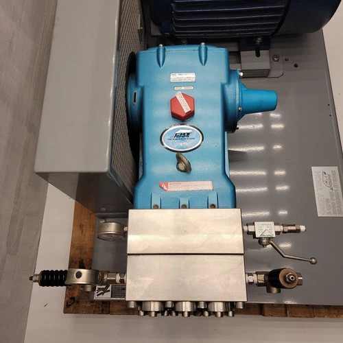 Cat Pumps 3801K.CO2 Triplex Plunger Pump with 15 HP Marathon Electric Motor — product image 5 of 21