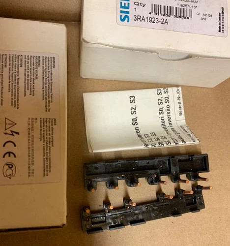 Siemens 3RA1923-2A Wiring Kit for Reversing Starter (Lot of 2) — primary product image