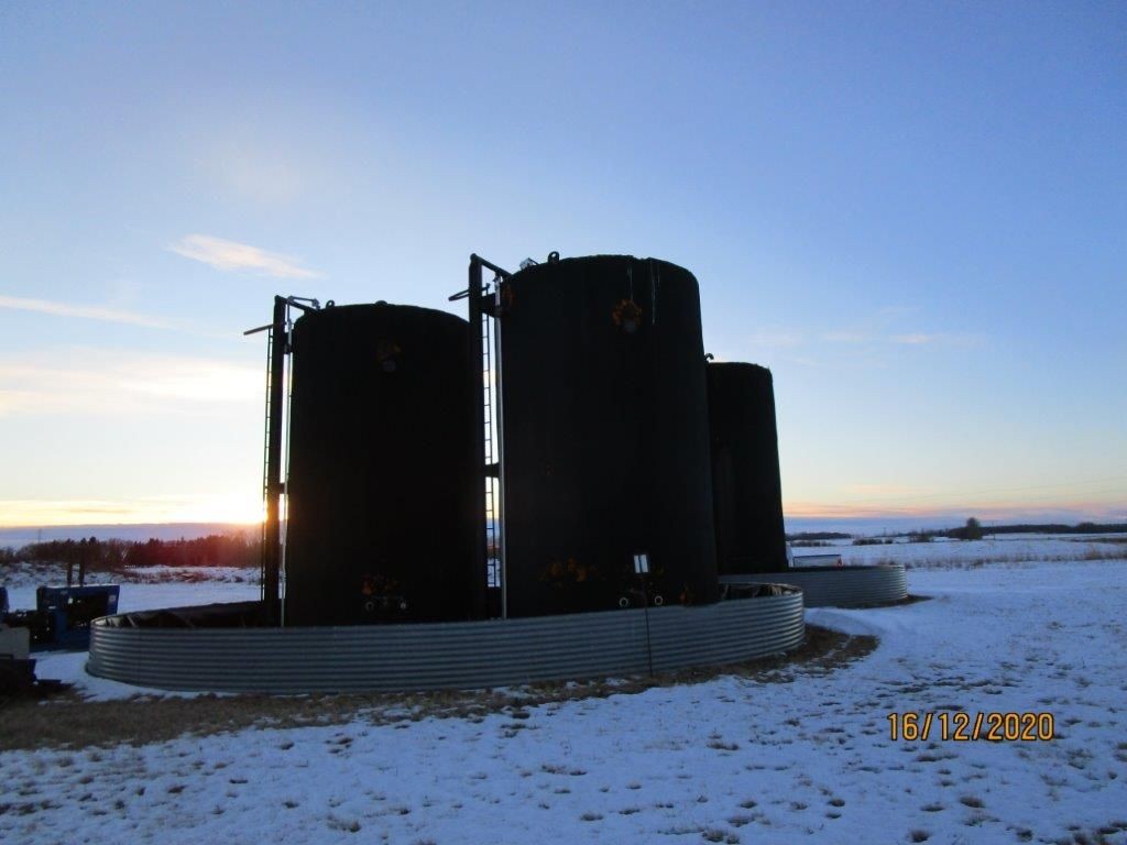 400 BBL Double Wall Coated Tanks — product image 6 of 6